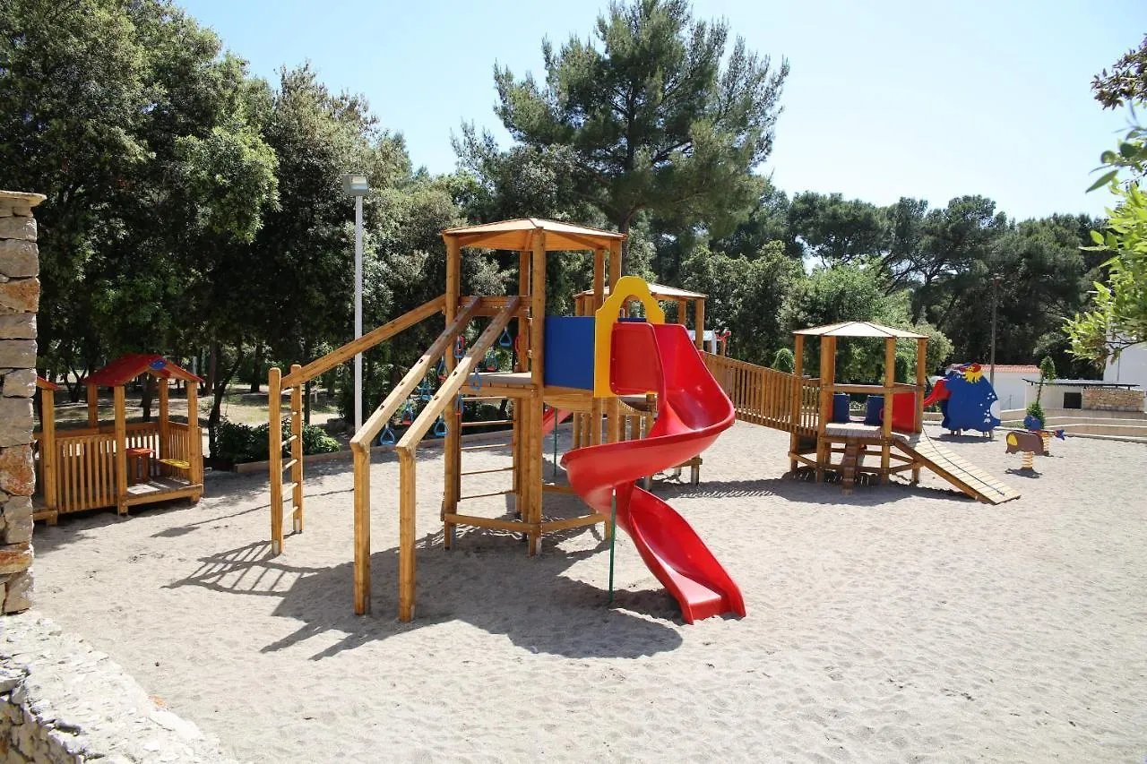 **** Luxussátor Glamping Beach Soline Biograd na Moru Horvátország